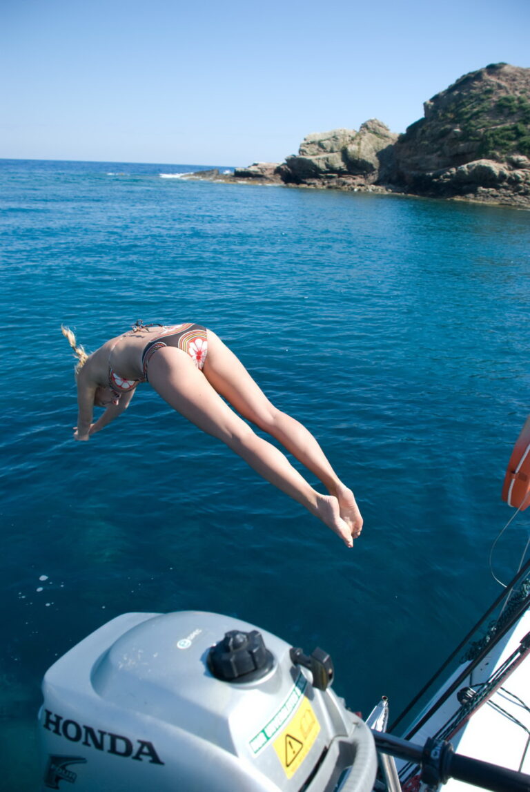 Rencontre Anonyme sur Parking : Baise Sauvage en Escale Hôtelière