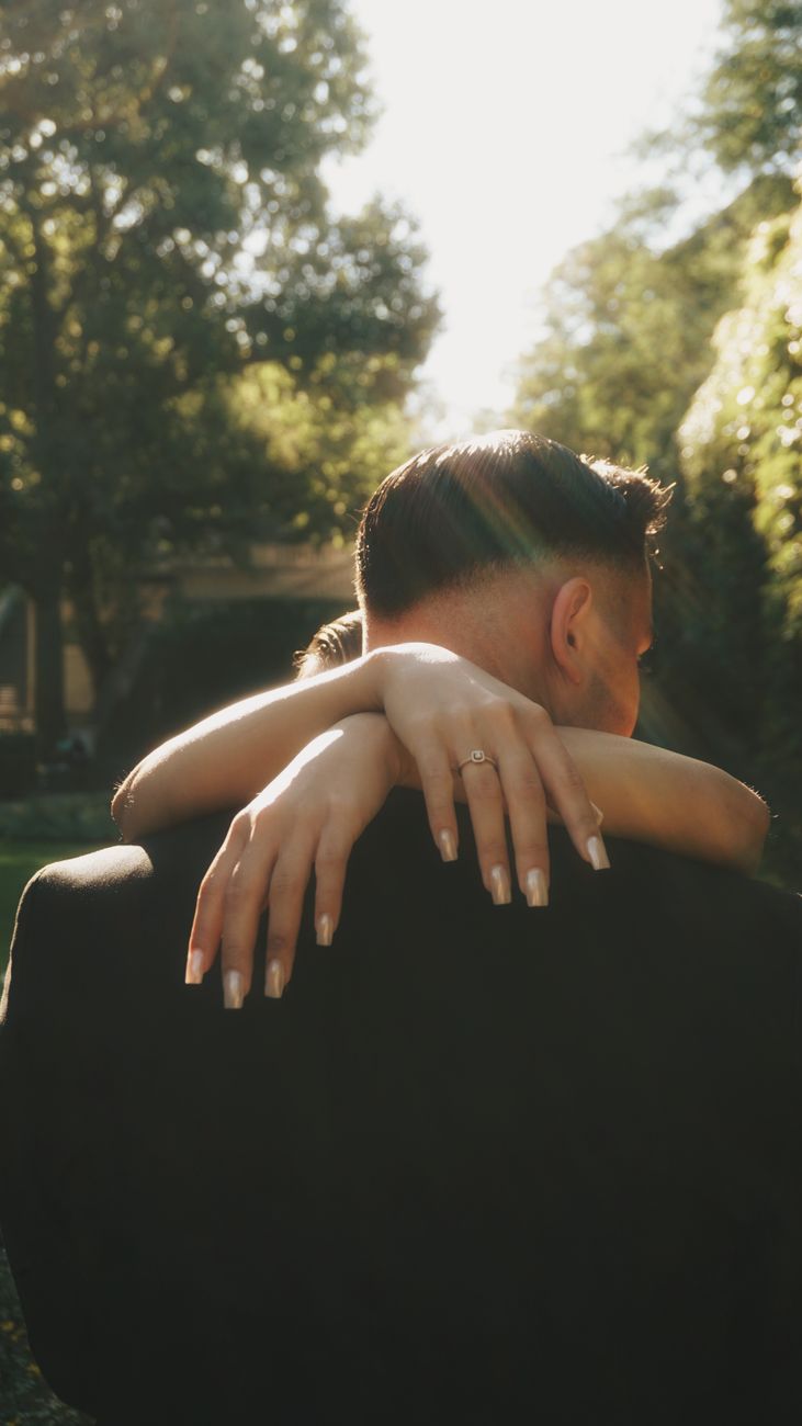 Couple enlacé