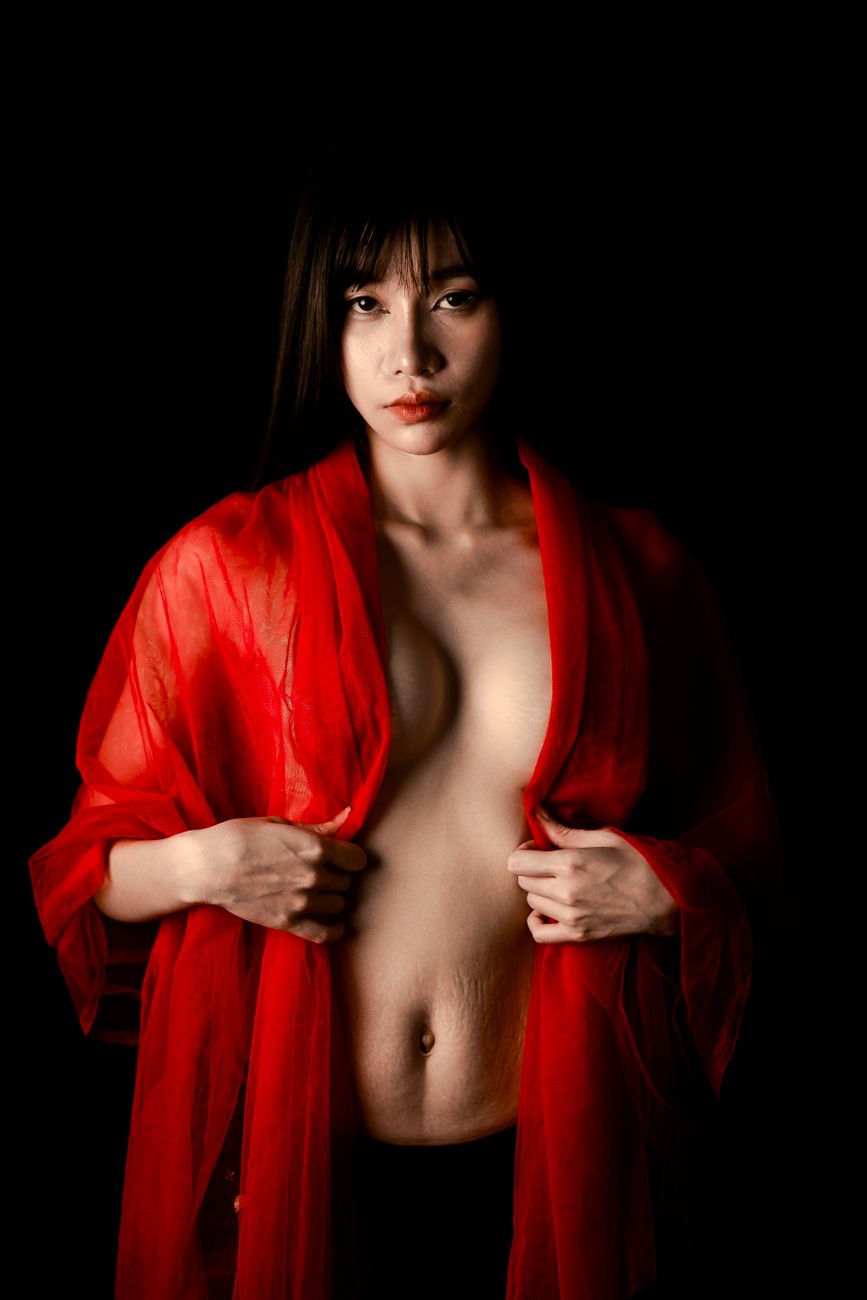 Jeune femme séduisante